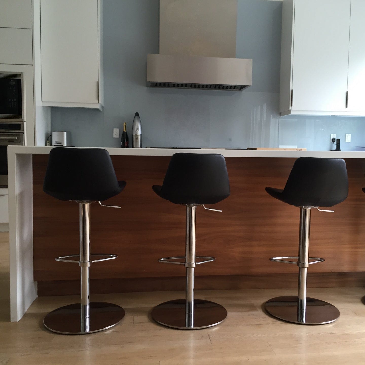 Soho Concept pera-piston-adjustable-swivel-faux-leather-seat-kitchen-counter-stool-in-black-1